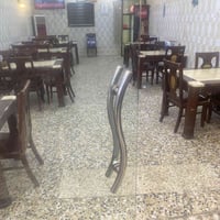 ٧ ميوزة • كراسي خشب