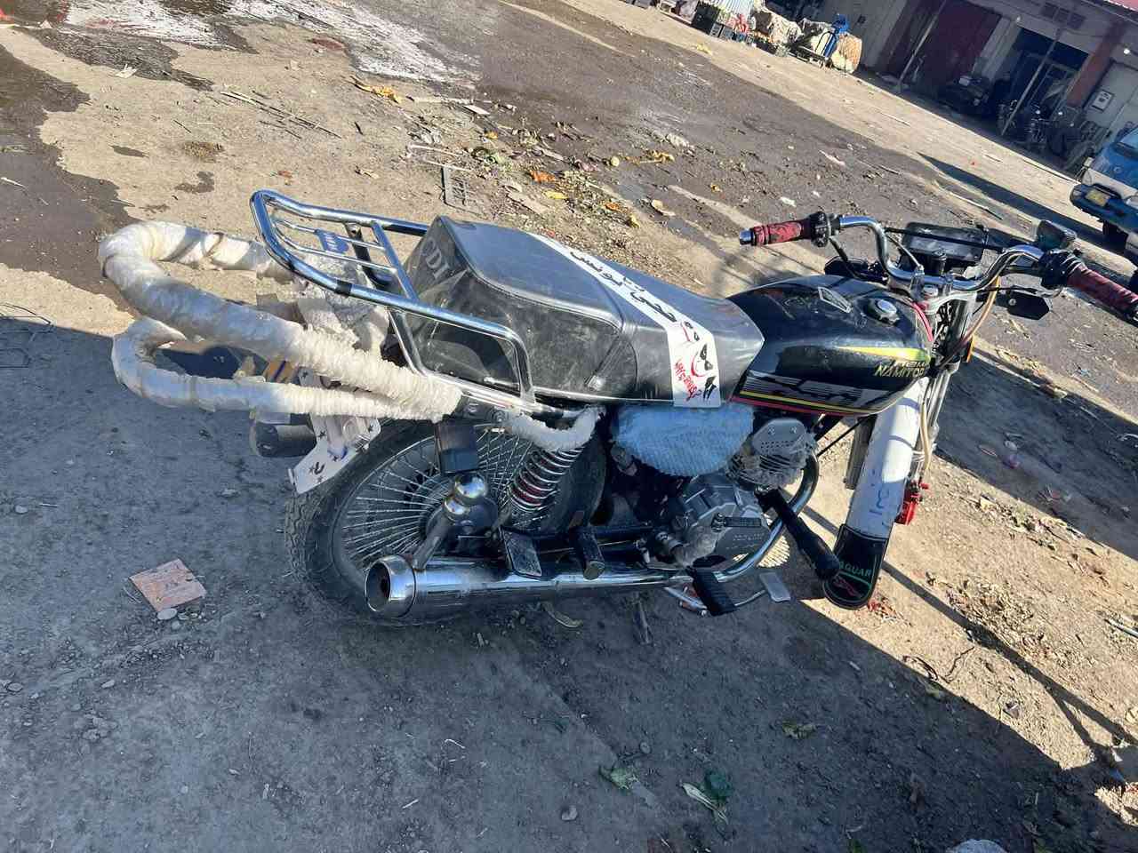 السلام عليكم 
ماطور للبيع موديل 2024
أوراق كاملة كهربائية كوله بال شرط 
رقم الهاتف ***********
