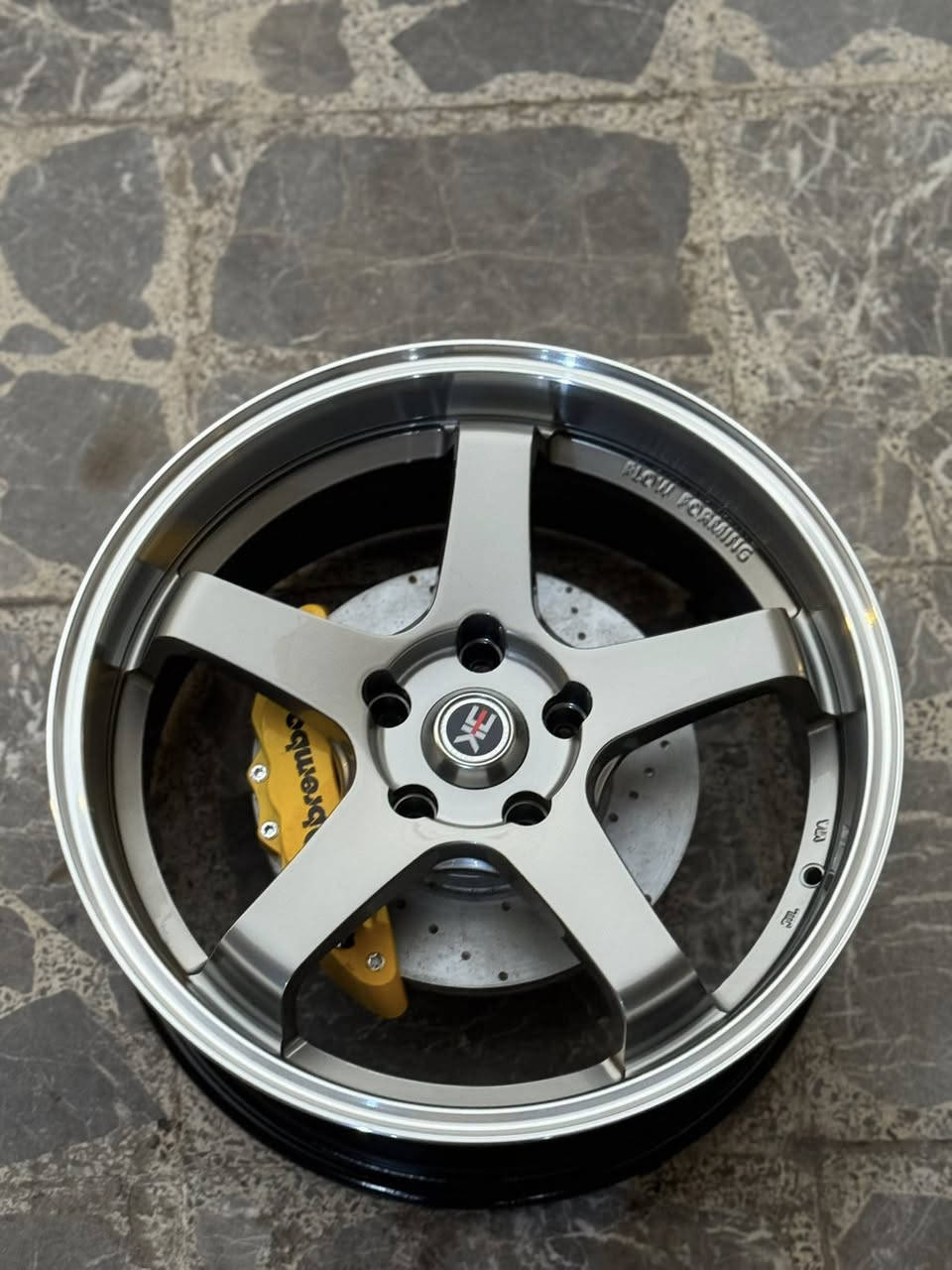 السلام عليكم 
فولك 17-18 جديد ممستعمل 

يرهم كوري ياباني امريكي 
FlowForm

مكاني بغداد شارع فلسطين عدي توصيل 
***********
***********
