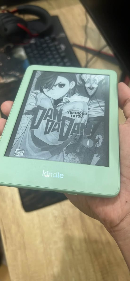 New kindle for sale 
16gb can store up to 7000+ books and mangas
Matcha color 🍵
Battery handles for 6 weeks 
The screen  doesn’t  hurt the eyes  for long screen time أربيل, العراق


**إذا كنت صاحب هذا الإعلان وتريد حذفه لأي سبب، رجاءا أرسل رسالة إلى الدعم الفني**