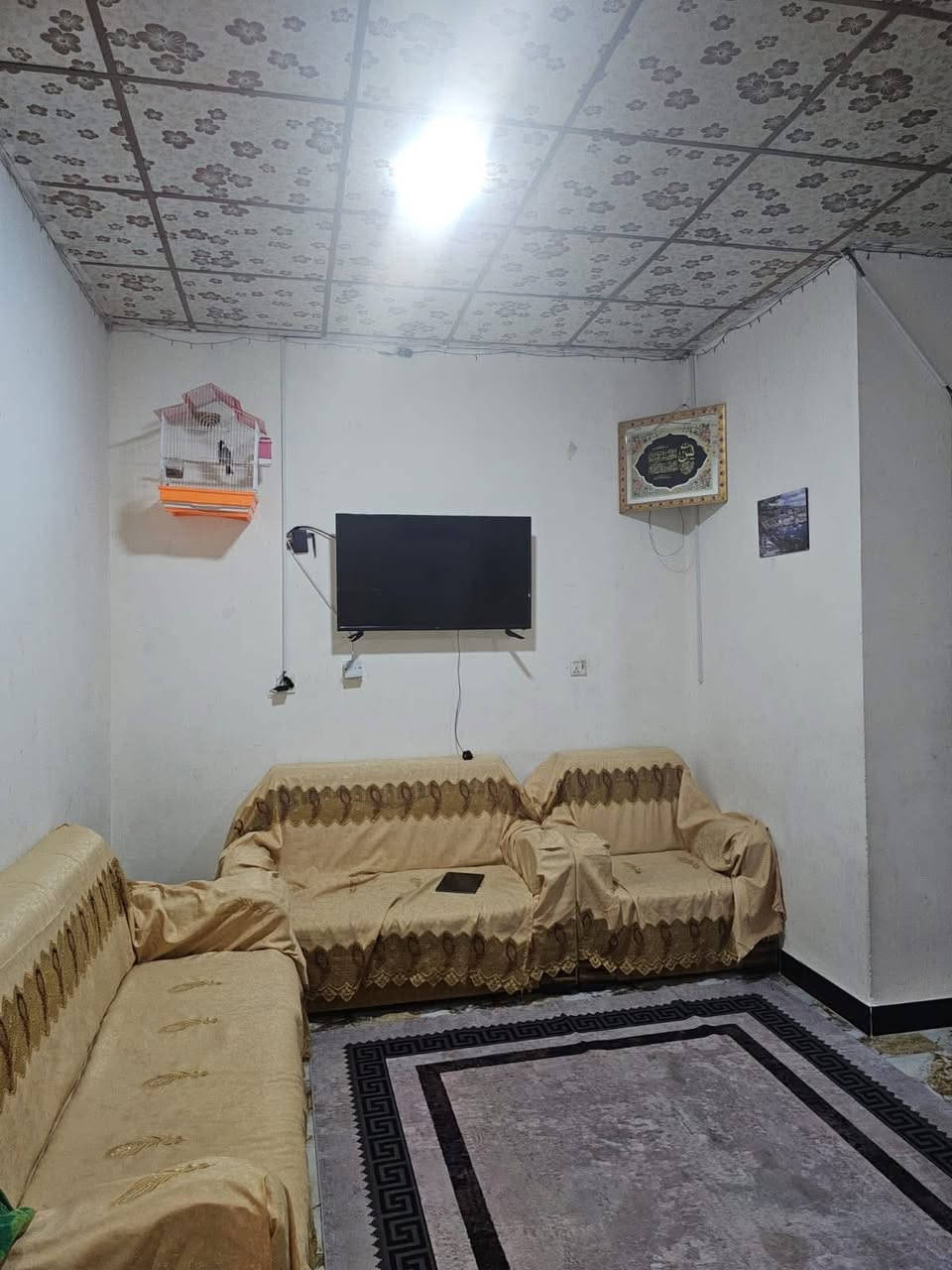 🌹🌹على بركة الله🌹🌹

⭕️تسلسل : 1014 
🟢 دار للبيع يرهم استثمار..الطابق الأول معزول عن الطابق الثاني بدرج خارجي ..
🟢 العنوان: في الفلوجة حي المعتصم قرب تقاطع هشام محمد 
📍المساحة بالسند : ١٣٤ متر
📍المساحة واقع الحال: ١٥٠ متر
📍الوجه : ٧،٥ م ونزال: ٢٠ م
📍 شارع : ١٠م
📍طابو صرف سند
📍بناء طابوق ٢٠١٩

🟢مشيدات الدار للطابق الاول
غرفتين نوم  ومطبخ وصالة واستقبال وصحيات وحمام ومنور
🟢مشيدات الطابق الثاني
اربعة غرف نوم وصالة وصحيات

🟢سعر البيع : ١٣٠ مليون دينار 

🟢مكتب دجلة الهندسي للعقارات حي الجولان قرب صناعة الجولان للسيارات مجاور سوبر ماركت الهلال
للاستفسار  الاتصال
‏‭٠٧٥٠ ٦١٤ ٦١٩٠‬
‏‭+٩٦٤ ٧٨٢ ٩١٧ ٤٧٠٨
