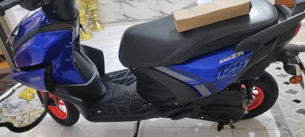 يا الله
دراجه زت آر موديل 2023 مرقم سنويه 2024
دراجه وضع وكاله ماشيه 2000 فقط
اللون مميز. سويجين. مري بعدهن بكارتونتهن
الدراجه بأسمنه محوله يمي.
الاستفسار ***********
