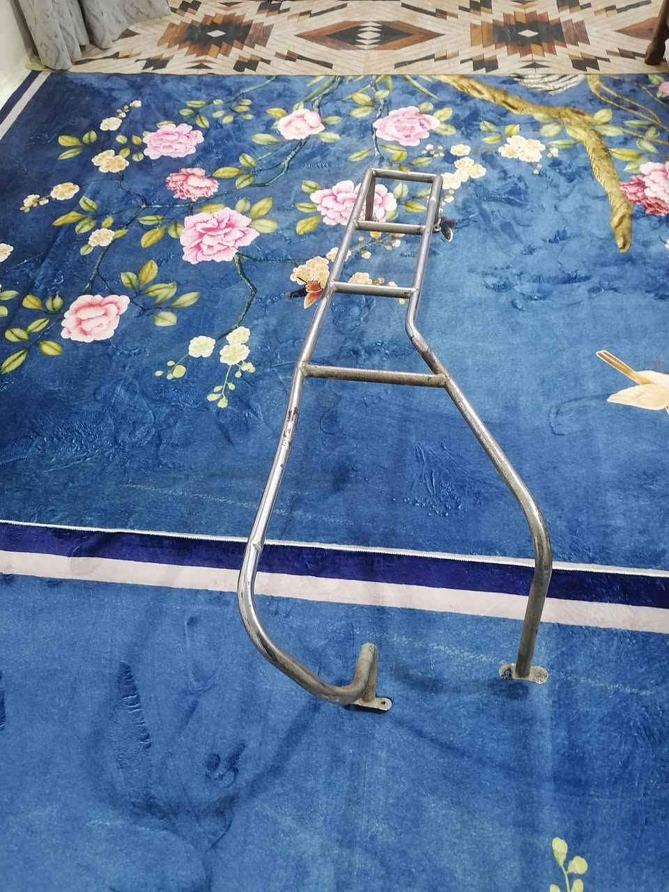 سلام عليكم درج كوستر ناصي للبيع 75 وبي مجال عنوان بغداد زعفرانية ***********
