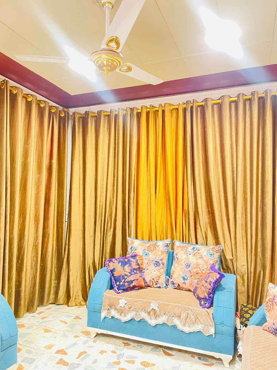 السلام عليكم تخم 16مقعد سعر 250 الف لبيع مستعجل


**إذا كنت صاحب هذا الإعلان وتريد حذفه لأي سبب، رجاءا أرسل رسالة إلى الدعم الفني**