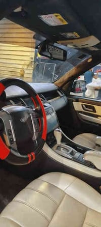 رانج روفر موديل 2008 محدثه 2013سياره بدون صبغ موصفات فتحه او تحكم ستير...