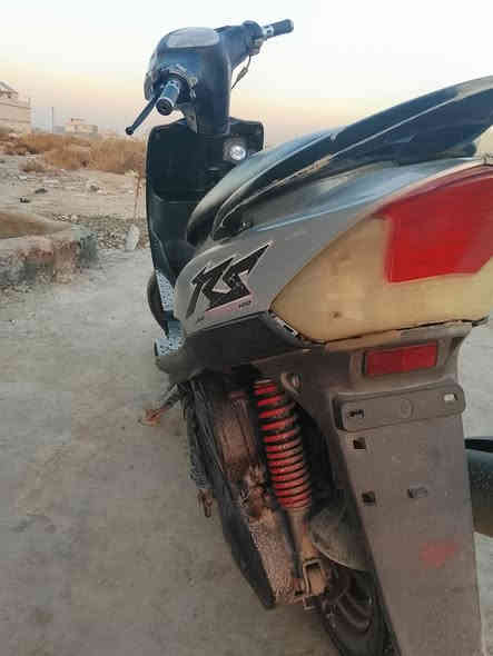 سلام عليكم دراجه ماكس عدله دراجه كهربائيات كلها شغاله سلف هورن حساسات كلها شغاله مكينه مكفوله كفاله عامه مختمه كفرات مكينه بلادي فول شلعه معدل ضمان مكان الدراجه البياع تقاطع درويش سعر 450 رقم الهاتف ***********ممتواجد على الفيس
