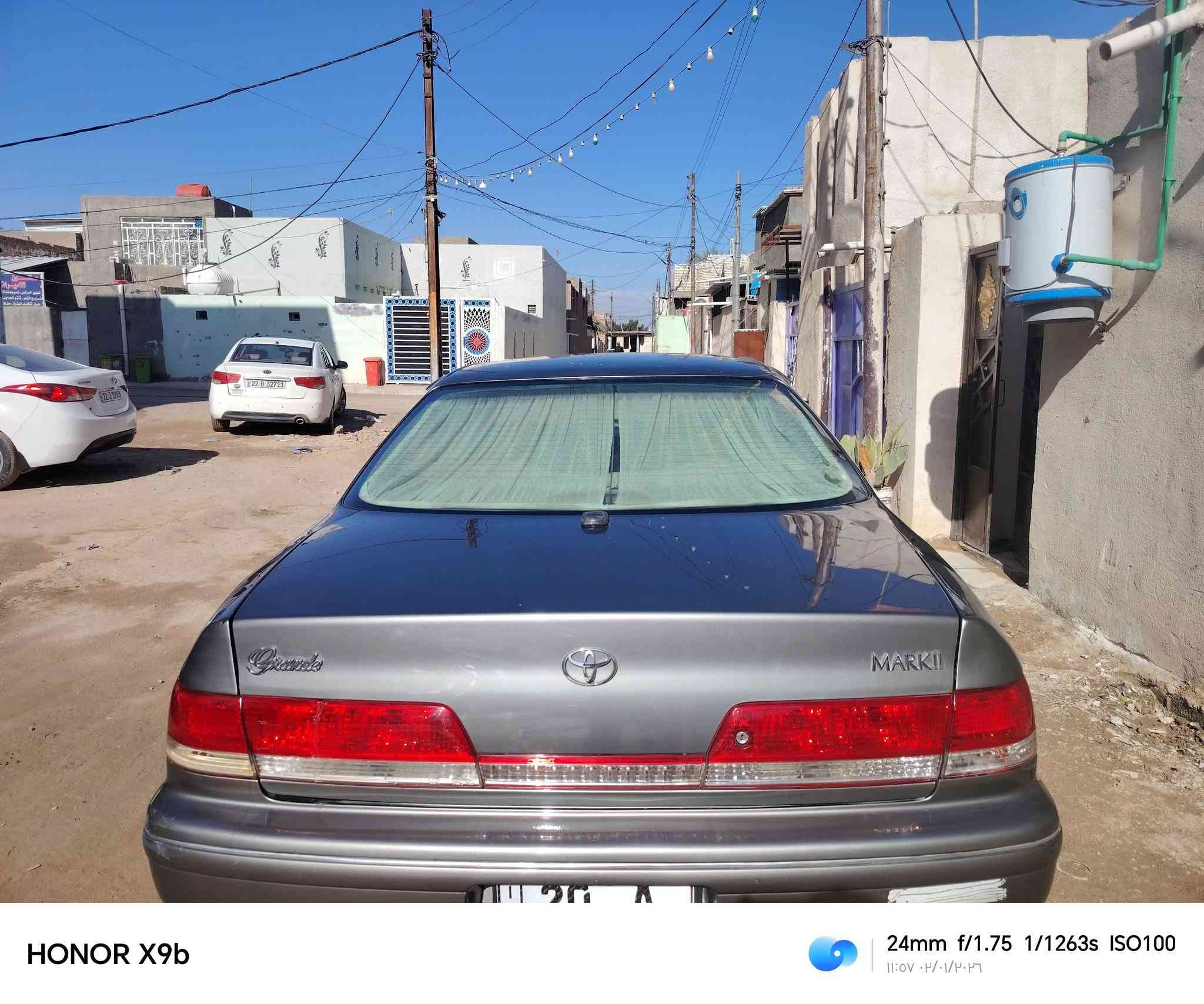 مارك 1996 سيارة جاهزة مكينة ونجي و گير قبل شهرين مبدلة حاوية. تبريد دواخل جديدة كهربائيات كلها شغالة تبريد شغال  . باتري جديد. سنتر لوك  السيارة مصبوغة جمالية. بيها ضربة بالجاملغ الخلفي بدون گص مكفولة من الگص. رقم ديالى انلكيزي هزة جديدة بأسمي سنوية ل30. السعر 65 وبيها مجال. . المكان النجف الحيدرية. خان النص. رقم الهاتف ***********
