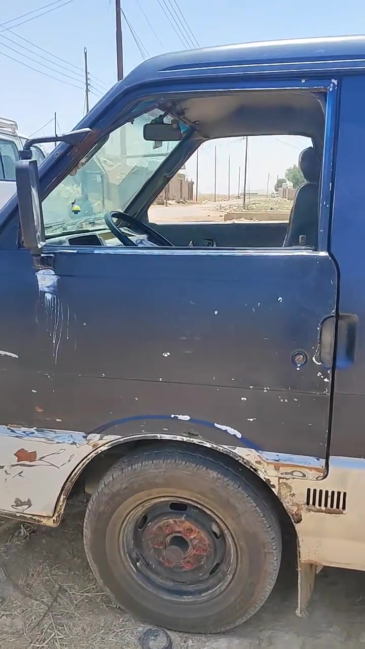 السلام عليكم كيه بسته للبيع موديل 95 رقم بغداد تحويل ثاني يوم سنويه ل 27 مكينه وكير وكسن مكفولات السياره جاهزه تخم تاير جديد السعر20 وبيه مجال مكان السياره بغداد النهروان رقم الهاتف ***********.....***********.
