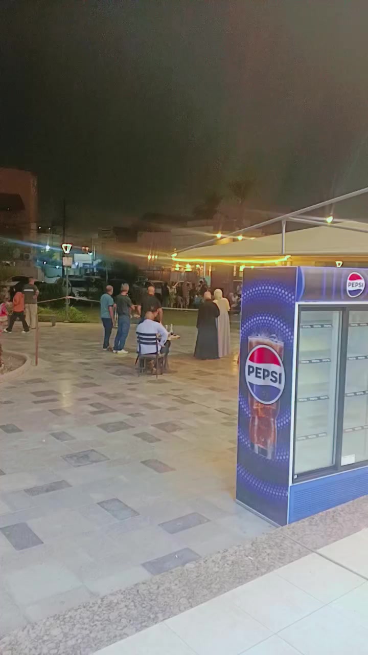 مطعم للبيع بغداد حي الخضراء مول بلازة للتواصل ***********
