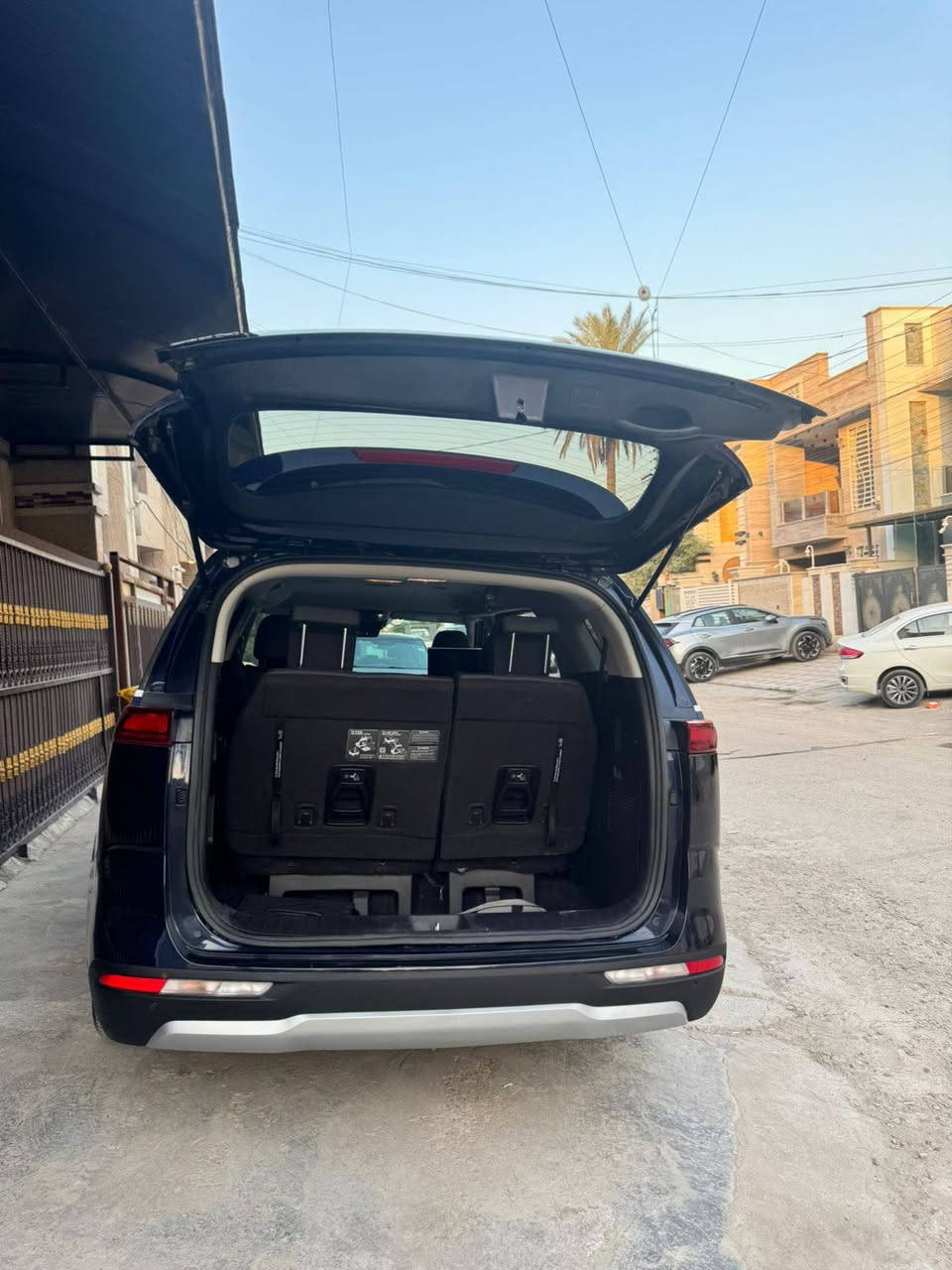 كيا كرنفال وارد امريكي ماشيه 16 الف كيلو
موديل 2024 قبق جنطه فقط مصلح ومصبوغ بدون ايرباك السياره جديده بريحه الشركه
بغداد بااسمي سعرها 275 وبيها مجال
هـ*********** الشراي يتصل ياالله
