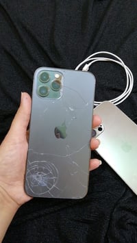 آيفون ١٢ برو ماكس • ٢٥٦ • شاشه مبدله