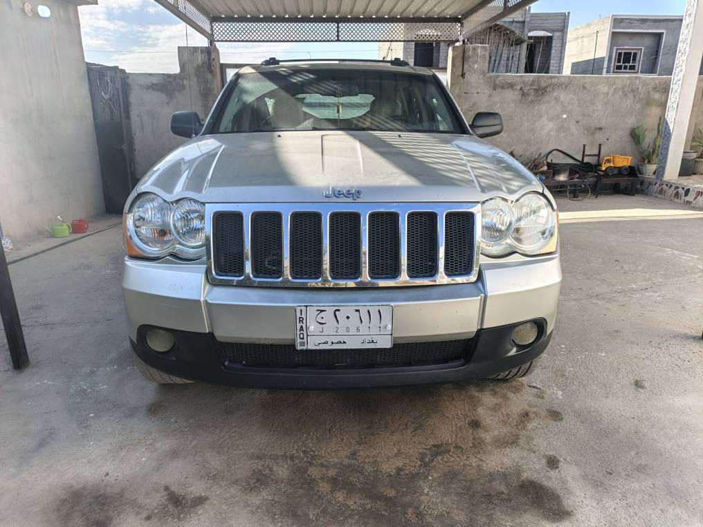 السلام عليكم للبيع جيب لاريدو موديل ٢٠٠٩ رقم بغداد شرط التحويل محرك وكير جدد صبغ جاملغ خلفي  تبريد تدفئه   سياره جاهزه السعر ٧٧ مكان السياره صلاح الدين العلم  للستفسار ***********/////*********** آفاق, القادسية
