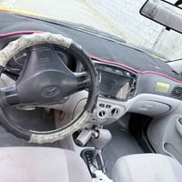 اكسنت • 2008 • ضربته