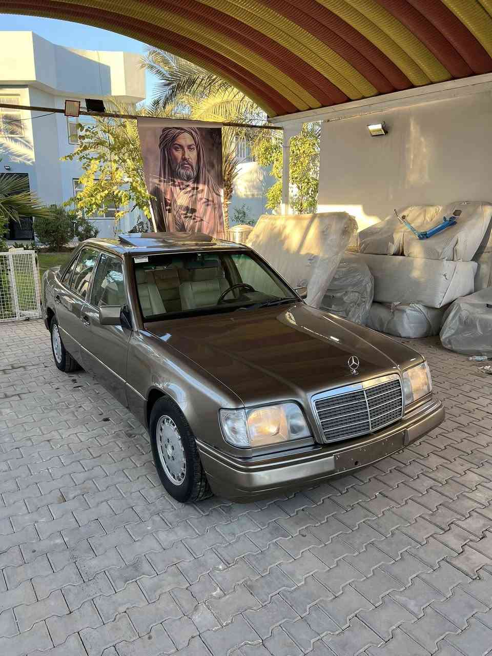 السلام عليكم
مارسيدس دب للبيع 
موديل 1991 
رقم بغداد صدامي  
سياره جديده محرك بلاد 
مصبوغة جمالية 
🔴بدون ضربة مكفوله فقط صبغ جماليه🔴

6 سلندر لاتنقص ولاتبخر   

🔥 حداديه جديده
🔥كشنات جلد
🔥سلايت فتحه سقف   
🔥كشنات كهرباء
🔥ريمونت تفتيح وتقفيل 
🔥اريل كهربائي  ع بس تفتح سويج 

 الله شاهد السياره بالحقيقه احله من الصور مال جناي تعال وشوف بعينك 

السعر 85
 العنوان النجف الاشرف  

📞 ***********
