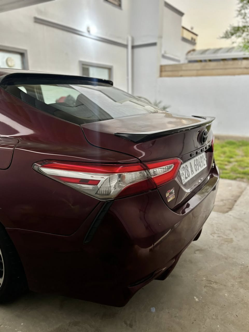 كامري 2018 Se وارد كندي للبيع
حادثها جنطة 
رقم نجف دولي 
محرك 2500 vvt تنفس طبيعي 
كشن سائق كهرباء بالكامل 
كشنات جلد
رادارات توقف ذاتي 
كروس مثبت سرعة 
ويل كب كروم 
إدامة للمحرك كاملة 
السعر 160$ وبي مجال 
مكان السيارة : نجف 
لتفاصيل اكثر : ***********
