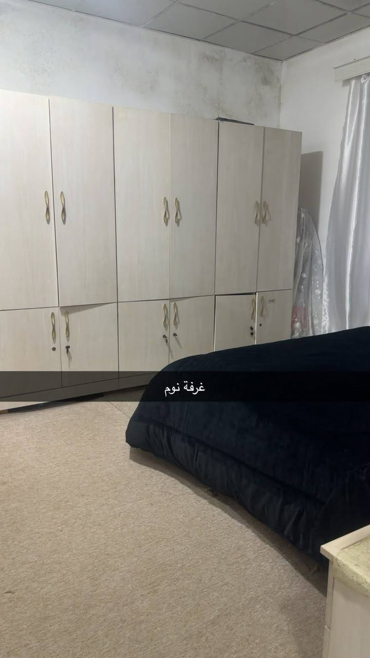 يالله بيت للايجار ستقبال وهول و٣ غرف نوم ومطبخ حار وبارد وصحيات فول مواصفات سعر الايجار ٣٢٥ ماي وكهرباء ع المؤجر عنوان  رحيم اوة


**إذا كنت صاحب هذا الإعلان وتريد حذفه لأي سبب، رجاءا أرسل رسالة إلى الدعم الفني**