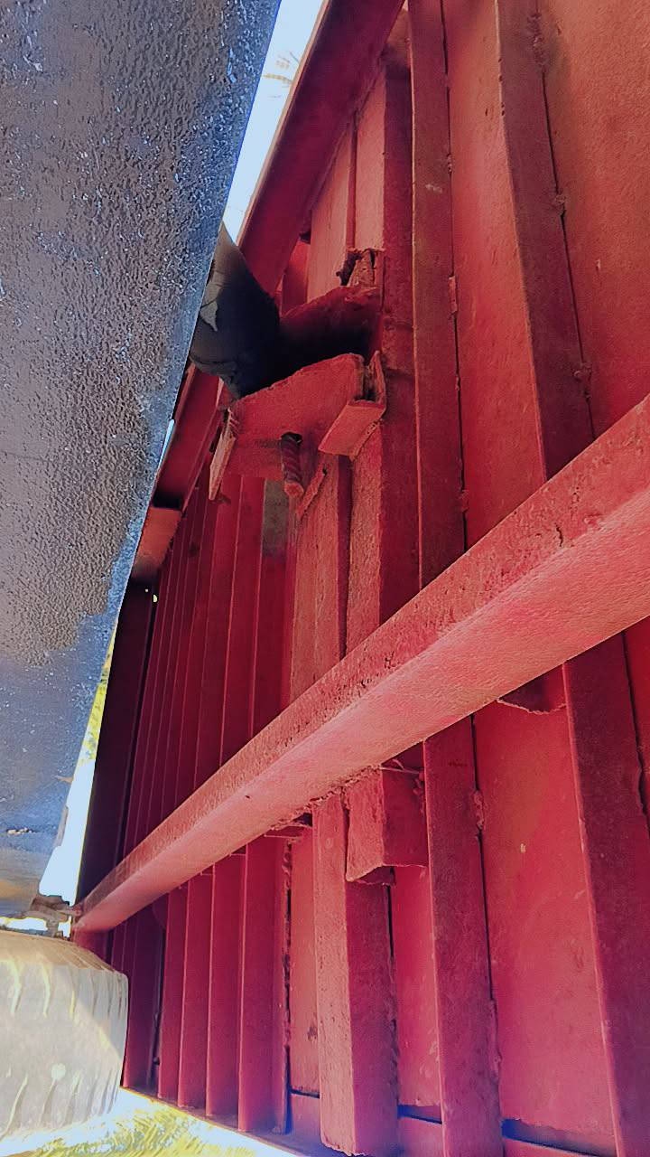 سلام عليكم عربانة حدادي البيع جاهزة العمل السعر مليون و300 وبيهة مجال لاتصال على رقم        ***********مكان ديوانية غماس
