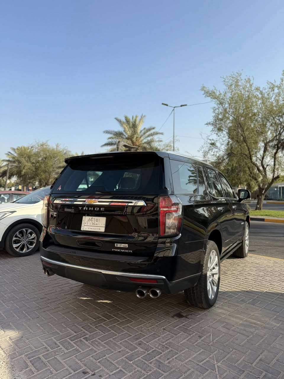 السلام عليكم 
تاهو برايمر موديل 2023 
السياره خليجيه وكاله المنصور مكفوله كفاله عامه من الصبغ والبارد والدبل كود وكافه العيوب المصنعيه 
ومغلفه PPF افلام حمايه 
ماشيه 30 الف وقابل للزياده 
رقم بغداد الانكليزي باسمي تحويل ثاني يوم
تبديل الزيت كله بالوكاله 
عنواني بغداد زيونه
السعر 59 الف
***********
