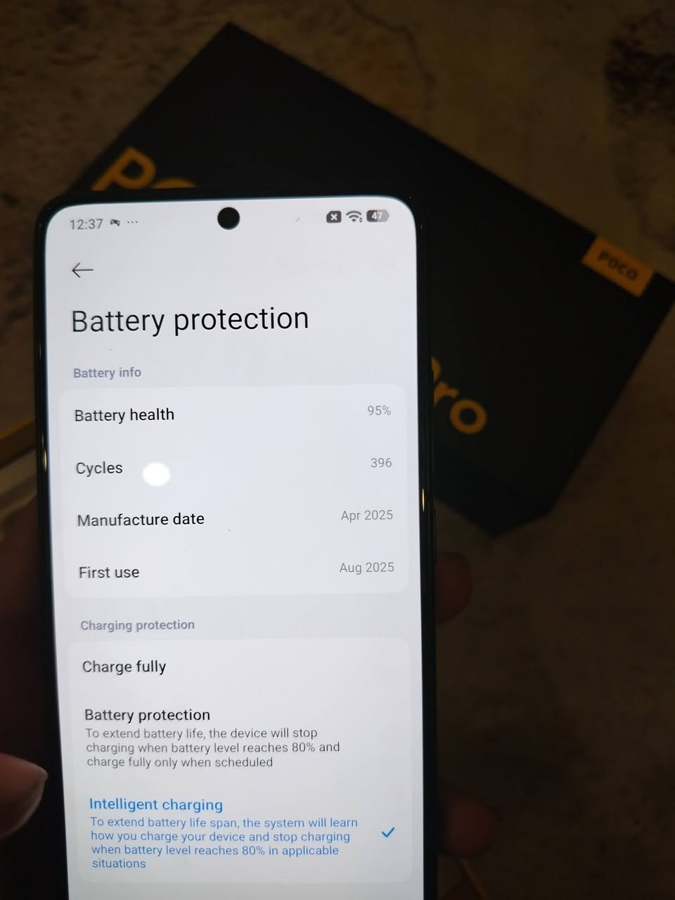 مبايل poco x7pro مستعمل نظيف للبيع
بطاريه - 6000 ملي امب تدوم وياك يوم كامل بشاحنه 90واط
مشحون ٣٠٠+ مره

شاشه ١٢٠ هيرتز
معالج دايمن ستي ٨٤٠٠ الترا
يشغل العاب على ١٢٠ فريم ثابت مع استخدام المبرد
ذاكره ٥١٢ واجاه تحديث صارت ٥٢٨
رام ١٢+١٢

مقاوم للماء والغبار بمعيار،  68ip

كامره 50 ميكابكسل
والفيديو تصوره ب 4k, 60f الخلفيه
اما الاماميه تصور ب 1080k،30f

شاشه amoled ب سطوع 1.5k

محتويات الجهاز الشاحن و الكيبل  و العلبه فقط

بسعر 400  وبي مجال للشرايه

للمراسله
 ***********
