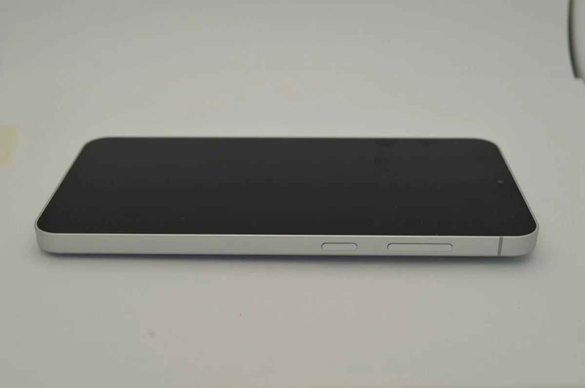 مكاني النجف حي الجامعة
سامسونك S25 Fe أخو جـديد 
مستعمل 15 يوم فقط مـكفول
ذاكرته الجهاز 256 عشوائية 16
ضمان سنة أصلي وكالة الوطني 
السعر 685 الف بي مجال قليل لشراي النجف, العراق


**إذا كنت صاحب هذا الإعلان وتريد حذفه لأي سبب، رجاءا أرسل رسالة إلى الدعم الفني**