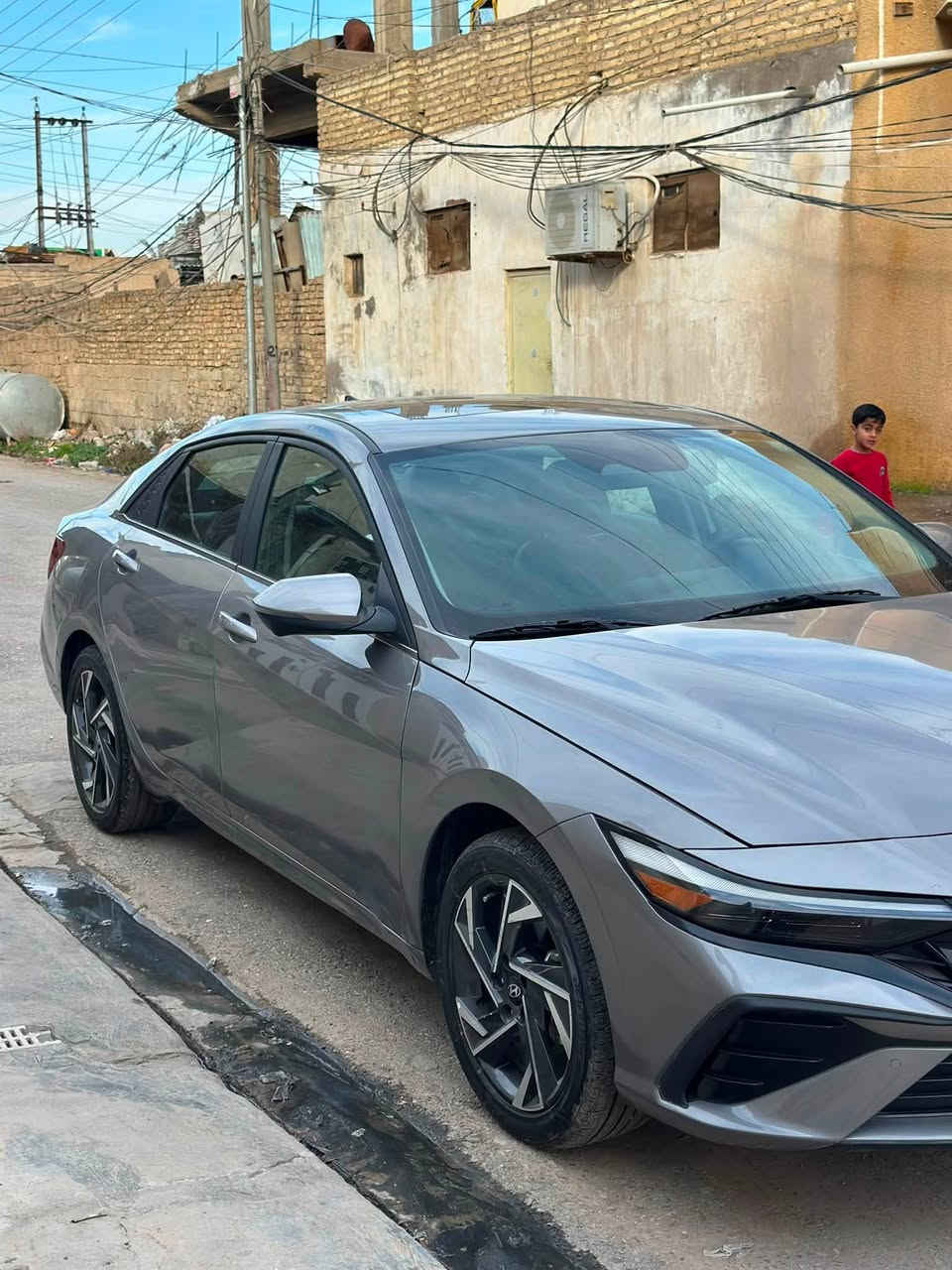 السلام عليكم
النترا 24 ليميتد فول مواصفات بيع او مراوس ترهم 
صور حادثها موجودة بالمنشور  
حالياً ماشية 20 اخت الزيرو 
سياره رقم بغداد ب اسمي ثاني يوم تحويل مباشر  
خاص او رقم تلفون 
***********
