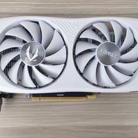 RTX ٤٠٦٠ زوتاك • ٨ جيجا • نظيف بالكارتون