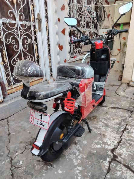 السلام عليكم  دراجة شحن R9 للبيع نضافة ١٠٠٪ بطاريات ٦ وبصمة عدد ٢ وسويج عدد ٢ مواصفات فول موديل ٢٥ سعر ٤٥٠ المكان ديالى المقدادية للاتصال رقم *********** والاتصال ***********
