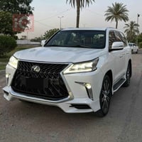 لكزس سوبر سبورت 2018 مواصفات السيار معروفه متحتاج شرح للبيع ب 7 شدات ق...