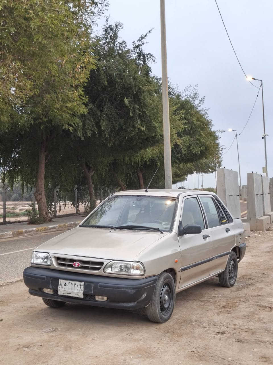 تم عاده المنشور بسبب المواعد الكاذبه سلام عليكم 
سايبه لبيع موديل 2008 كير ومكينه برايد  مكفولات
السياره مصبوغة جماعيه  تبريد  شغال  منضومه جديده  حداديه تخم تاير باتري + سنتر لوك اربع بيبان بصمه كله جديد رقم بغداد مشروع وطني  عقد مروري مباشر السعر 28 وبيه مجال  مكاني كربلاء الحر الطاقه
رقم التواصل ***********
