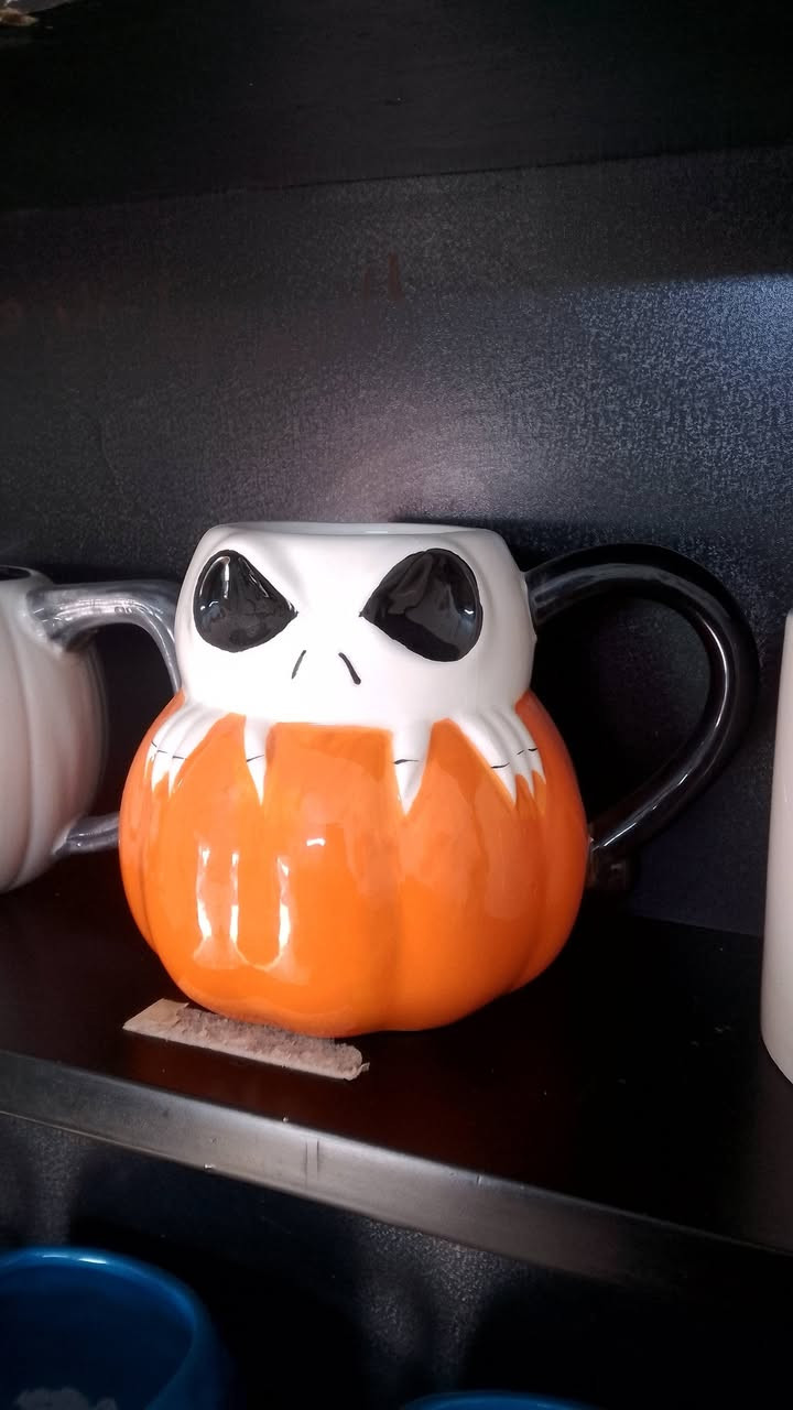 أجمل وأروع الفرفوري وتحفيات 😻 كلمن وسعره 

الي ياخذ أكثر من قطعه يحصل على هديه 🛍️😍

سارعو بالحجز 🏃🏼‍♀️🏃خاص او على رقم واتساب ***********
يوجد توصيل
