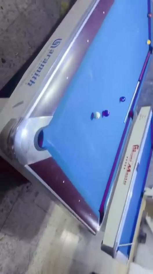 سلام عليكم ثنين يلن واحد سوبر ماستر للبيع بغداد العبيدي ***********
