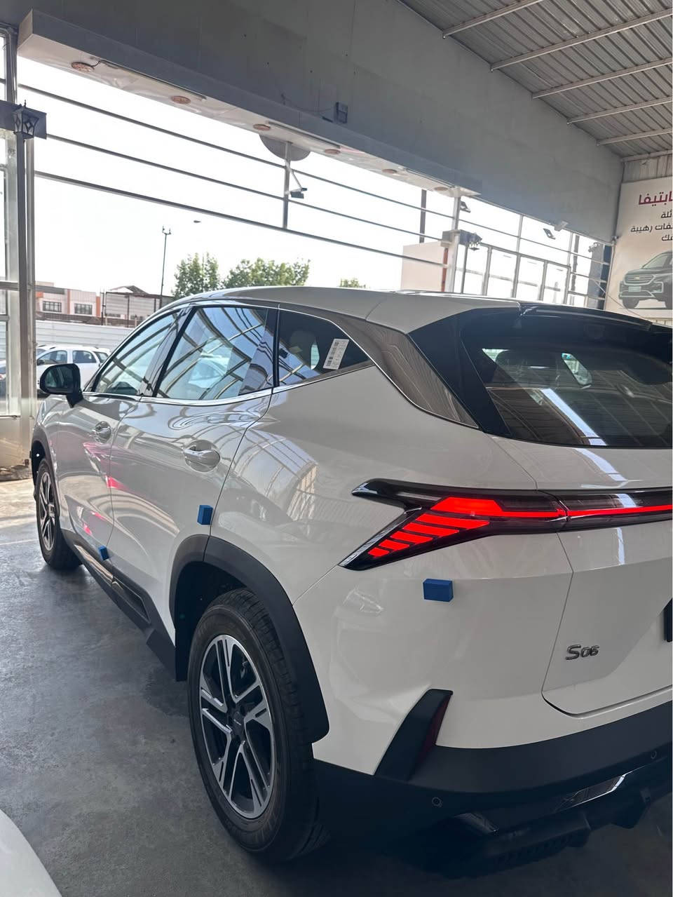 سيوست so6 2026 

جديد زيرو 

المواصفات :
لايت زينون -  led خلفي + امامي
حساسات + شاشة وكامرة 
بصمة + دخول ذكي + تشغيل عن بعد
داخل جلد ابيض 

بعد هواي مواصفات 

السعر : 22،600،000 مليون دينار عراقي 

السيارة متوفرة لدى شركة علي كاظم لتحارة السيارات 
بغداد / معارض البياع 
للاستفسار الاتصال على الرقم *********** بغداد, العراق
