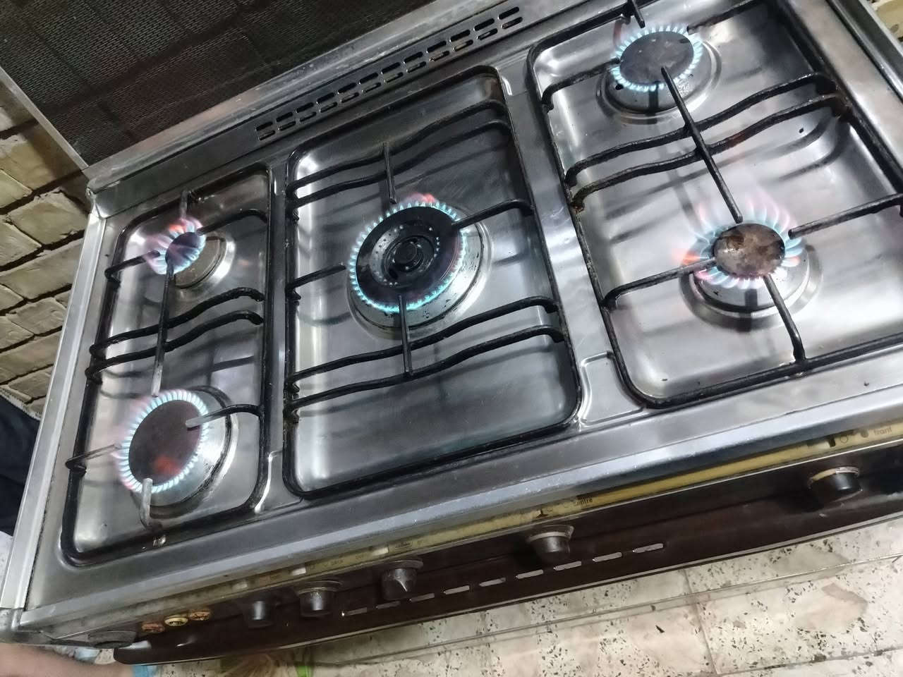 طباخ كريازي بلادي عل فحص 200 بيه مجال شراي خاص


**إذا كنت صاحب هذا الإعلان وتريد حذفه لأي سبب، رجاءا أرسل رسالة إلى الدعم الفني**
