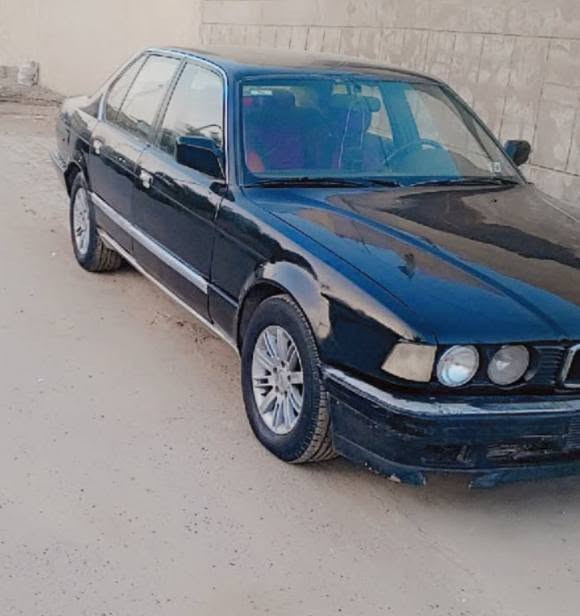 سلام عليكم  بيئم البيع حجم 740 محرك 735 تخم تاير  جديد  داخل نضيف نقص يدة سايق او ورة سايق  نقص تبريد غاز  محرك خير من الله   سيارة  نصبة حلوة نضيفة  مابيهة اي ضربة سعر 45 مكان سيارة بغداد مشروع وطني  اي ستفسار علة هذا رقم ***********
