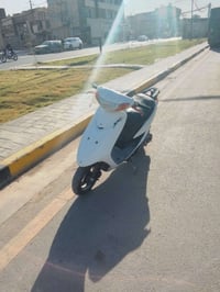 عصفوريه للبيع سعرها 250 الف بس سلف عاطل دراجه ما بيها شي  مكاني حي الب...