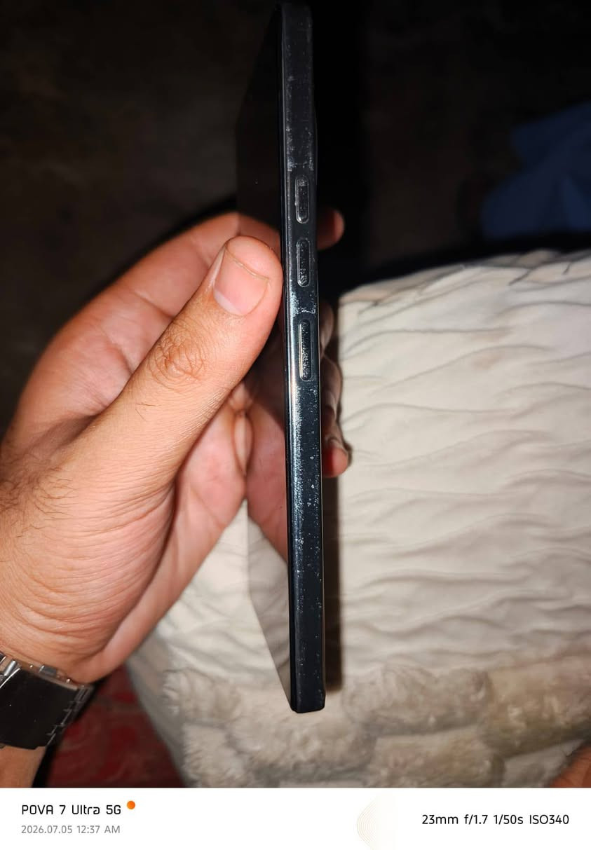 سلام عليكم
جهاز تكنو كامون 30 5G
ذاكره 512 رام 12+12
بدون ملحقات
جهاز مثل ما موضح بصور شاشه بيها شخوط
سعر 225 وبي مجال مكاني بغداد 
*********** متوفر تصال واتساب ومسنجر
