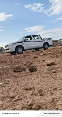 للبيع بيكم موديل 2006 بسمي محرك شرط لاصرف ولانفخ كير شرط طخم تاير الست...