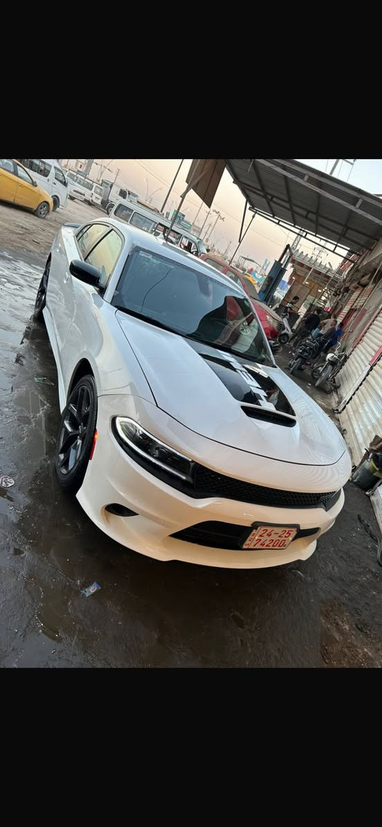 السلام عليكم سياره دوچ جارجر 2023 سياره بأسمي رقم اربيل مواصفات جيتي بيه فقط بنيد بلادي مبدل نفس الون السعر 273وبيه مجال فقط بيع  الاستفسار ع الرقم التالي ***********
