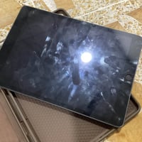 آيباد ٩ • ٦٤ • بطارية ٩٠