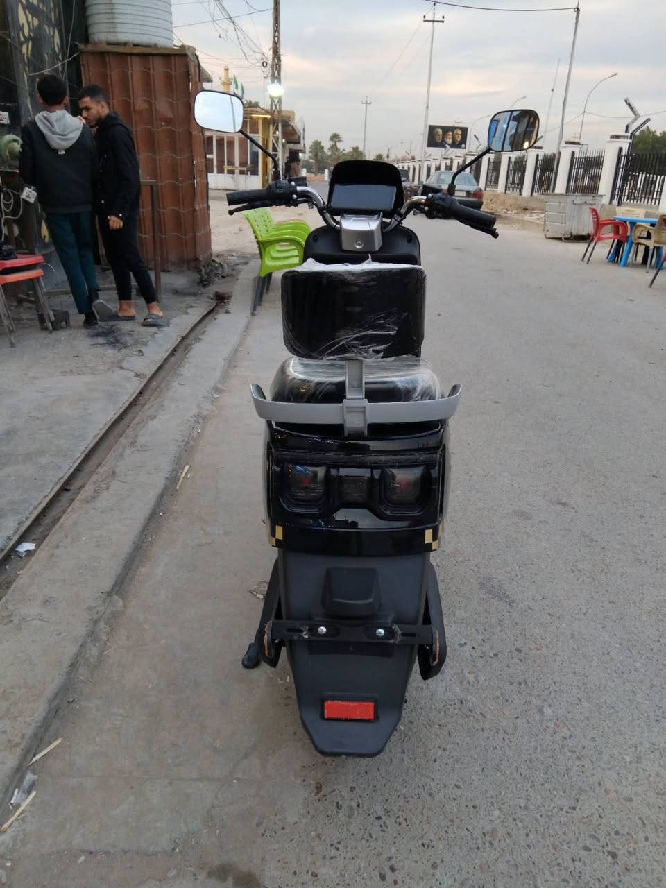 دراجتن للبيع دراجة شحن سكنس ودراجة ام عيون سكنس
بطاريات جدد نضيفات 

للاستفسار خاص *********** واتساب بس
