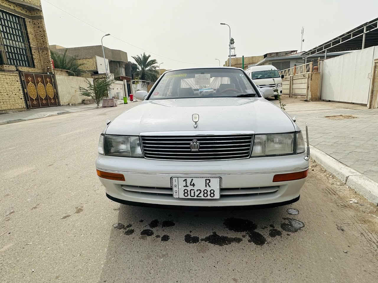 سلام عليكم سياره بطه متصل مكفوله نقل وكص مكينه وكير ثنين ونص جديده رقم انكليزي سياره توها صاعده هزه سنويه بسمي  2031 سعر 53 وبيها مجال قليل مكان البصرة زبير رقم الهاتف ***********
