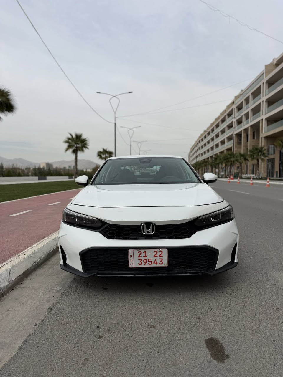 هوندا سيفك موديل ٢٠٢٥وارد كندي ماشي ٤الف ميل فقط جاملخ مبدل بلادي نفس لون بنيد صبخ تترقم شمالي فقط سعر ١٤٥ ورقه مجال قليل سياره كلشي راجع بلادي بدون نقص ***********
