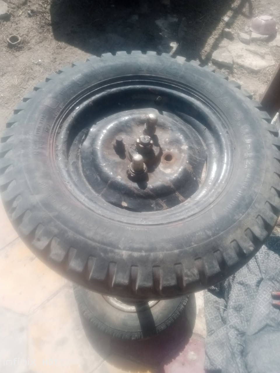 سلام عليكم اكسن للبيع عوزه فلنجه جها وحده والثانيه بيها فلنجه وطيك وياه بنزات وتايرات ووياله سعر 100 وبي مجال مكاني ديوانيه قضاء السنيه


**إذا كنت صاحب هذا الإعلان وتريد حذفه لأي سبب، رجاءا أرسل رسالة إلى الدعم الفني**