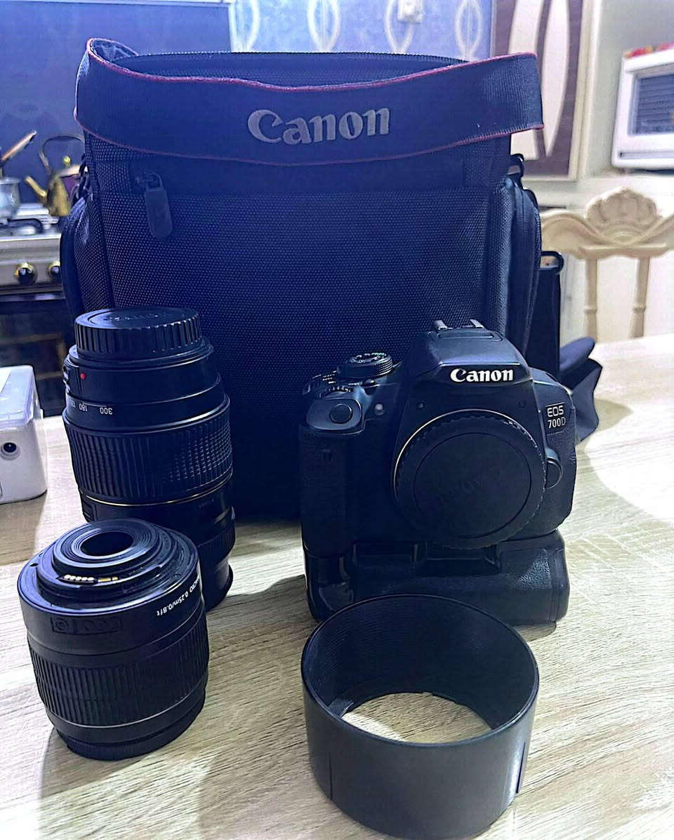 #للبيع
كامرة كانون  Canon - Eos 700D
مع طابعة صور  SELPHY - CP1500
السعر الكلي للكامره والطابعه ٦٥٠ الف وبيها مجال بسيط


**إذا كنت صاحب هذا الإعلان وتريد حذفه لأي سبب، رجاءا أرسل رسالة إلى الدعم الفني**