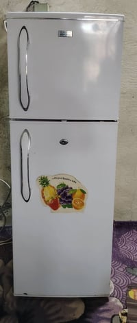 ثلاجه حجم 12 قدم نوع سوبر امبريال نضيفه كلش ومامصلحه ابد تجميدها يخبل ...