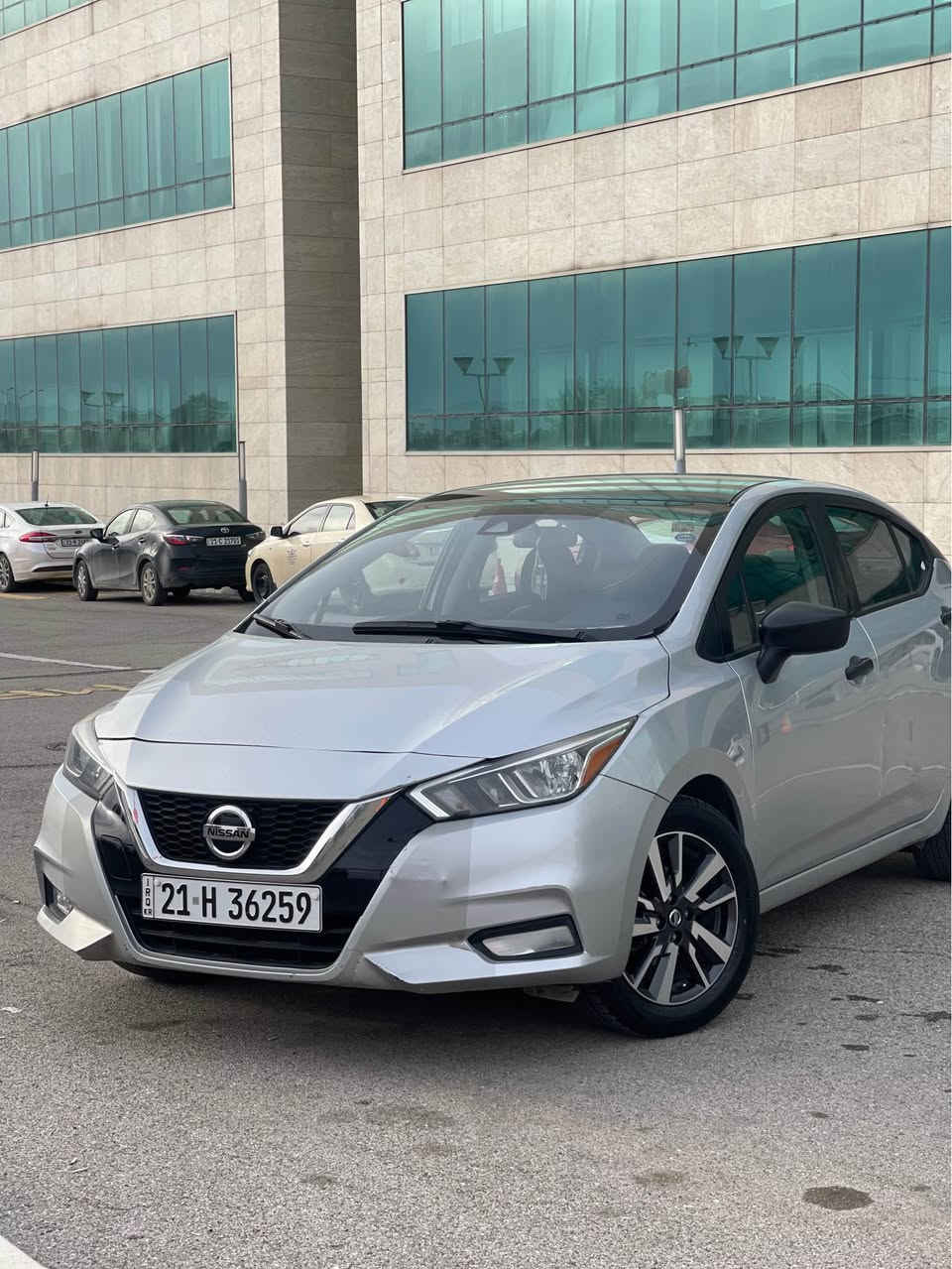 Nisan sunyy 2021  نیسان سەنی مۆدێل ۲٠۲۱ 
‎  نیسان سەنی ڤێرسا شکل نوێ
‎۳ پارچە بۆیاغە بێناو گرتن بێ ئرباگ
‎٤ تایەی لۆک لۆک بۆ بەستراوە
‎ویلەکانی کراوە بە SV
‎سەنەوی  تازەیە و بەناو خۆمەوەیە
‎40 هەزار رۆشتوە 
‎سەیارەکە لۆک لۆکە دەعمی  ئێرەی نیە 
‎هەموو گیانی بەشەرتە
‎کارەبای _تەقە و رەقە _ئرباگ_گێر_مەکینە _تایە_ 
‎یەک دینار مەسروفی تیا نیە
‎سەقفی پانۆراما کراوە _قوفل مەرکەزی_ دوگمەی سپۆرت_ ئاوێنە کارەبا_تەحەکوماتی سەر سوکان_لایت لید_حەساسی دواوە 
*********** 
‎120 مەجال السليمانية, العراق
