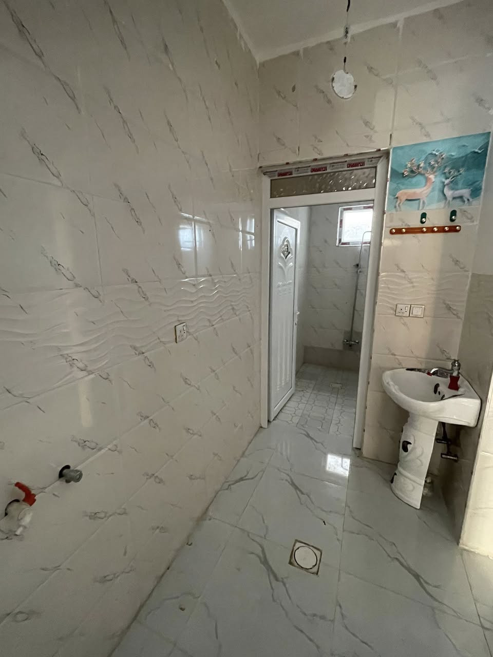 ⚜️مكتب البلديات للعقار⚜️

للايجار دار سكني في حي السماح ال90
المساحة ١٠٠م طابق واحد 
غرفة نوم وهول واستقبال ومطبخ وصحيات
٣٠٠ الف الايجار 
للإستفسار ☎️ ***********
عنوان المكتب / الموصل حي المشراق فرع مطعم طماطة2
