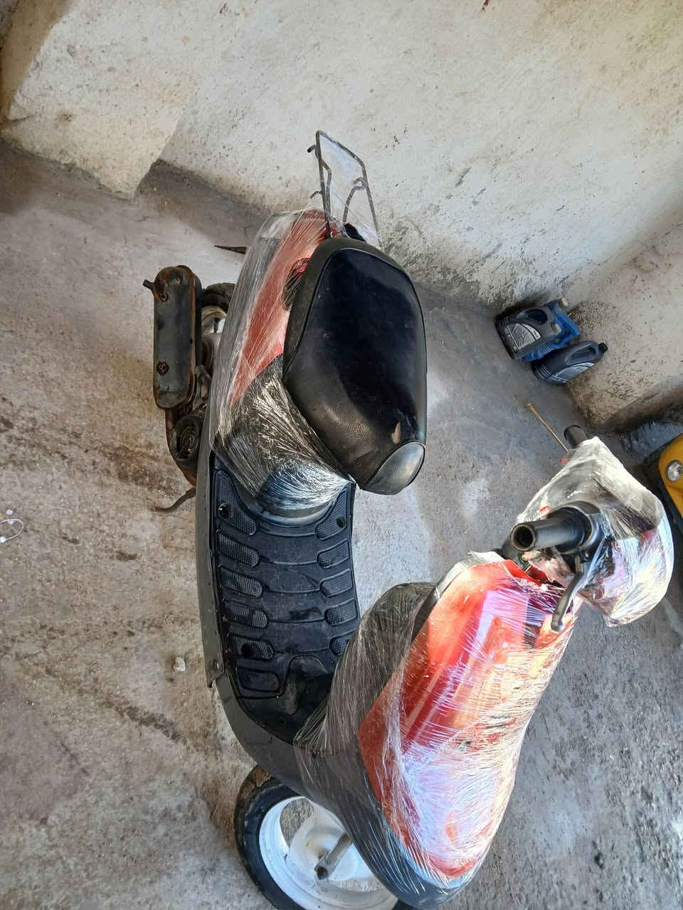 السلام عليكم بطه  طافيه  ابيع كوم حديد سعر 125 وبيه مجال مكاني كربلاء  رقمي  ***********
