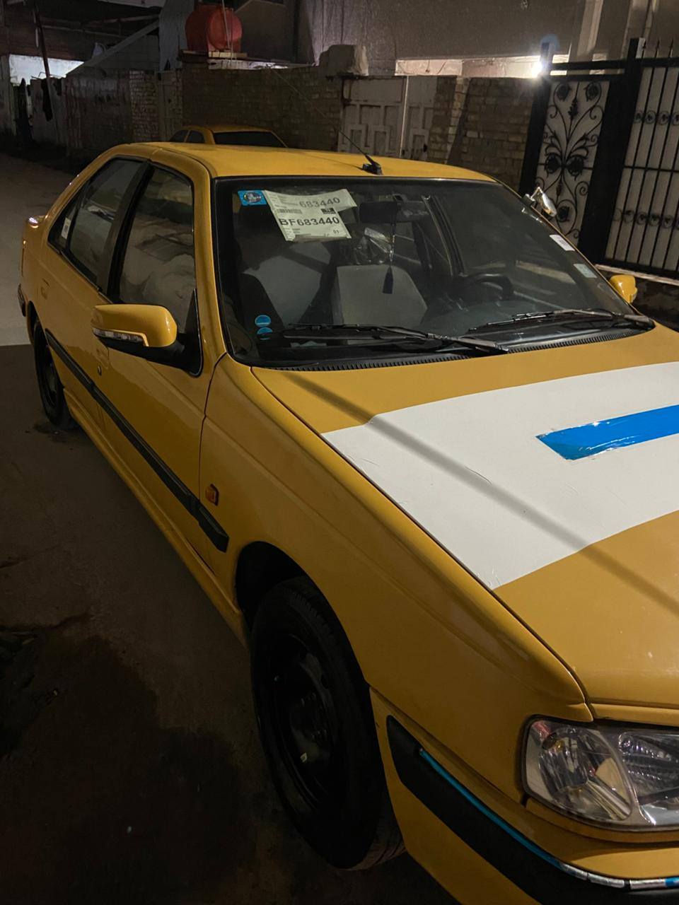 السلام عليكم بيجو 2015 حادث جاملغ الخلفي الأيمن فقط العنوان بغداد السعر 43/بيها مجال لشراي يتصل (***********)
