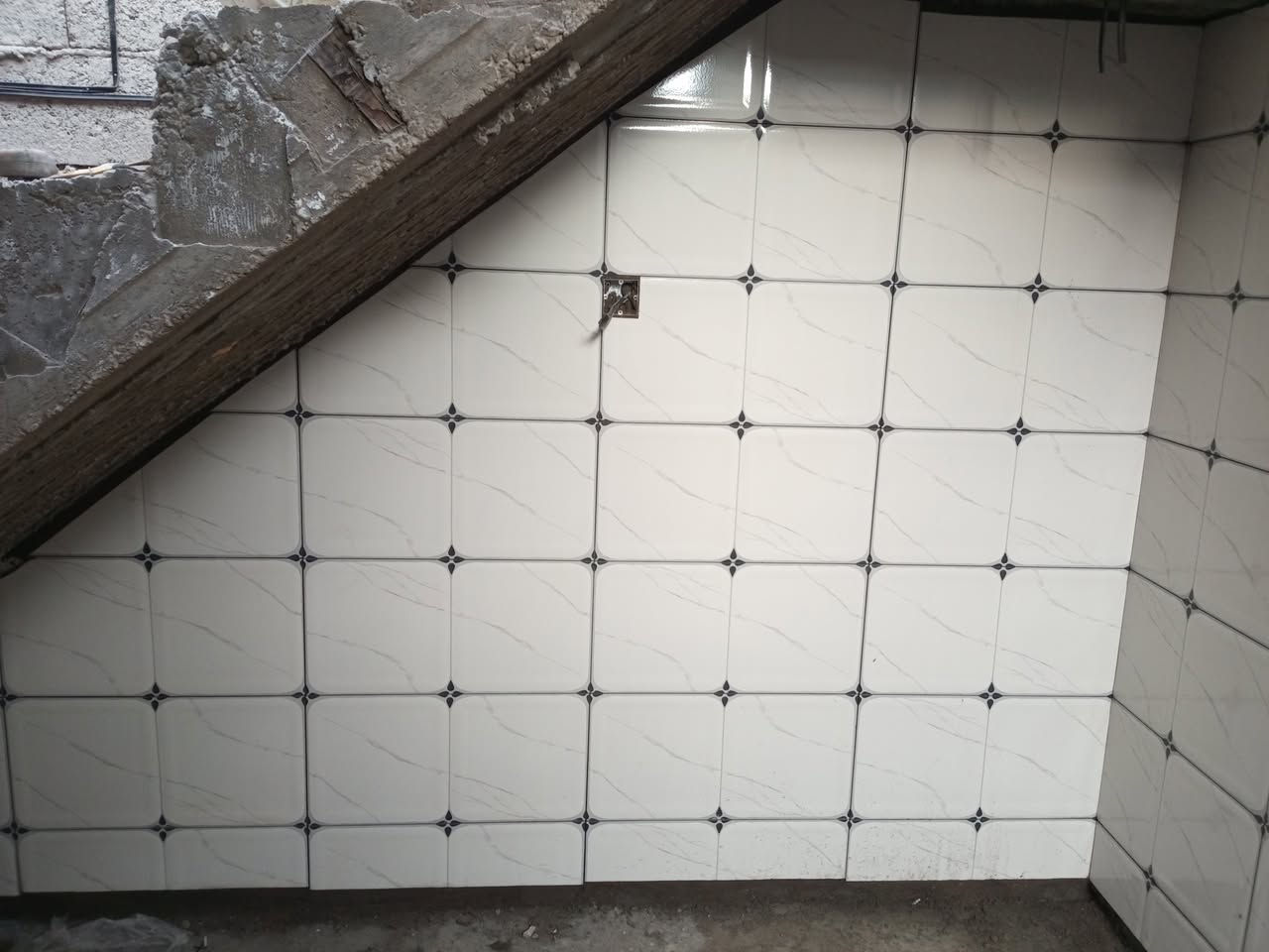 خلفه سيراميك جدران ارضيات مرمر متفرغ حالياً ***********
